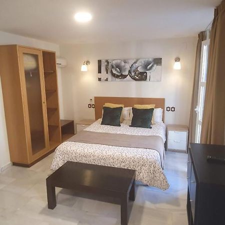Fan Flat Carreteria Apartment Malaga Bagian luar foto