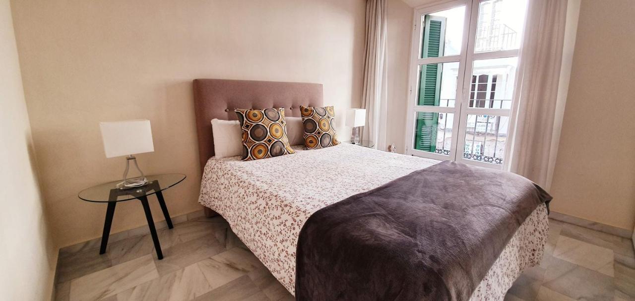 Fan Flat Carreteria Apartment Malaga Bagian luar foto