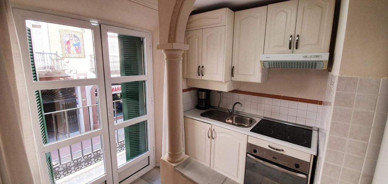 Fan Flat Carreteria Apartment Malaga Bagian luar foto